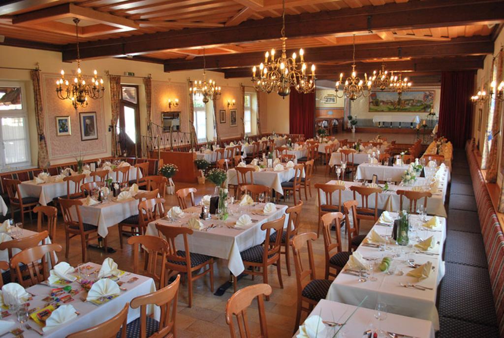 Hotel-Gasthof Beim Boeckhiasl Neukirchen an der Vockla Экстерьер фото